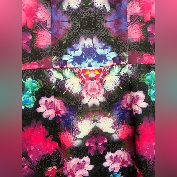 Betsey Johnson Hologram Floral Cap Sleeve Midi Dress - Picture 9 of 9